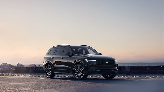 Volvo XC90 9 of 16