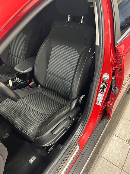 Kia XCeed 7 of 10