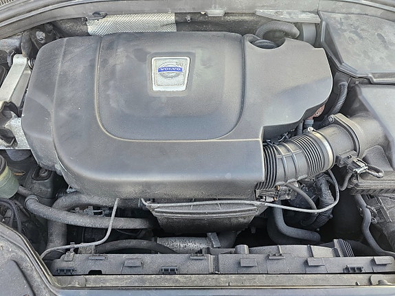 Volvo XC60 10 of 12