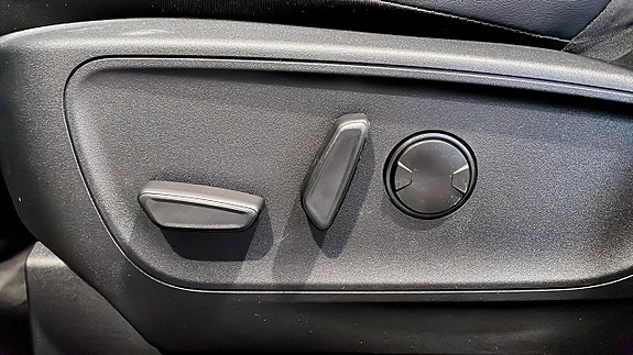 Ford Kuga 19 of 22