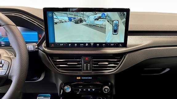 Ford Kuga 12 of 22