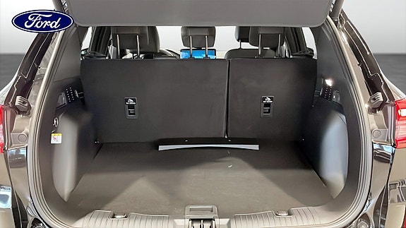 Ford Kuga 10 of 22