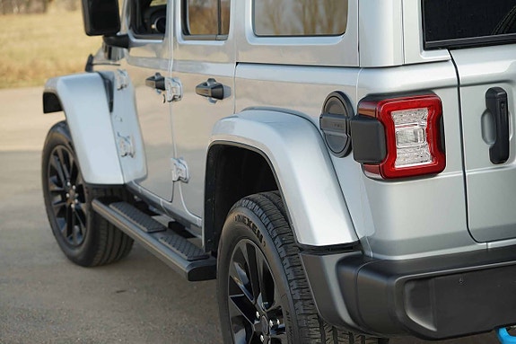 Jeep Wrangler 14 of 20