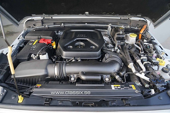 Jeep Wrangler 8 of 20