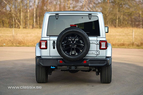 Jeep Wrangler 5 of 20