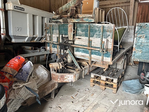 Tippkärra -  Med kran