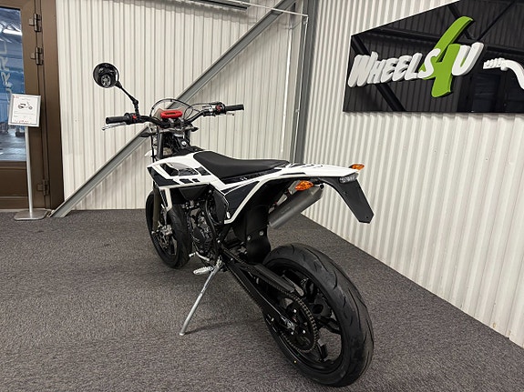 Beta RR 4 of 4