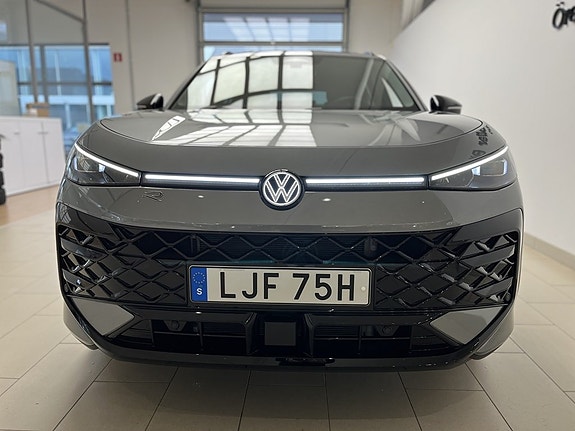 Volkswagen T-Roc 5 of 5