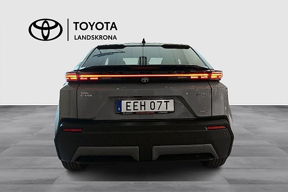 Toyota C-HR+ 5 of 5