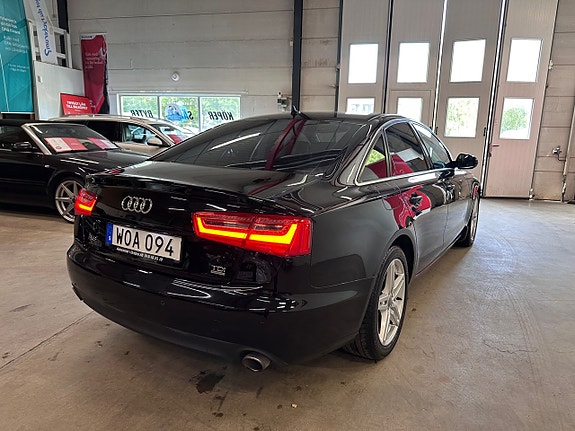Audi A6 4 of 15