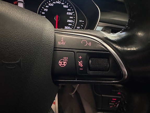 Audi A6 12 of 15
