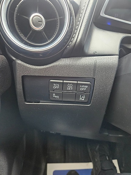 Mazda CX-3 12 of 20
