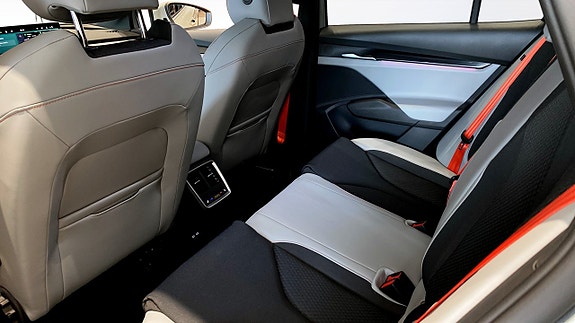 Skoda Elroq 8 of 10