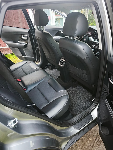Kia Niro 9 of 15