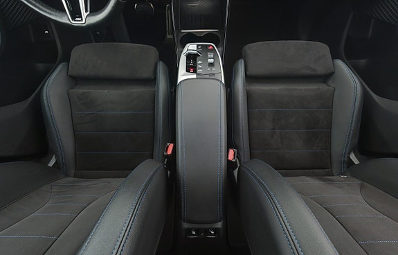 BMW 225e 11 of 21