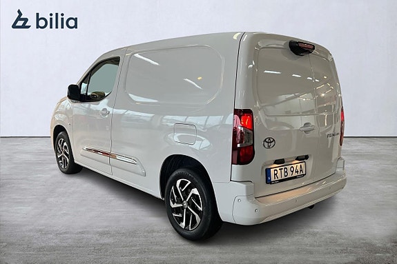 Toyota Proace City 2 of 5