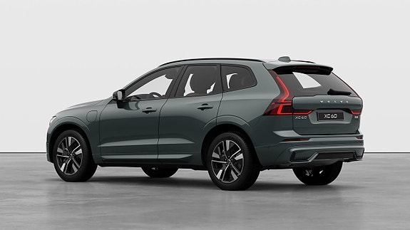 Volvo XC60 4 of 5