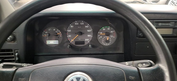 Volkswagen LT 9 of 17