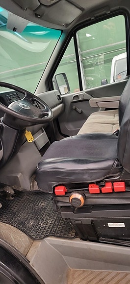 Volkswagen LT 8 of 17