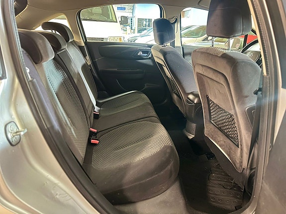 Citroen C4 8 of 14