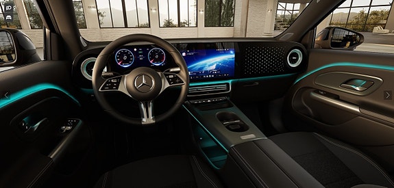 Mercedes-Benz GLB220 10 of 16