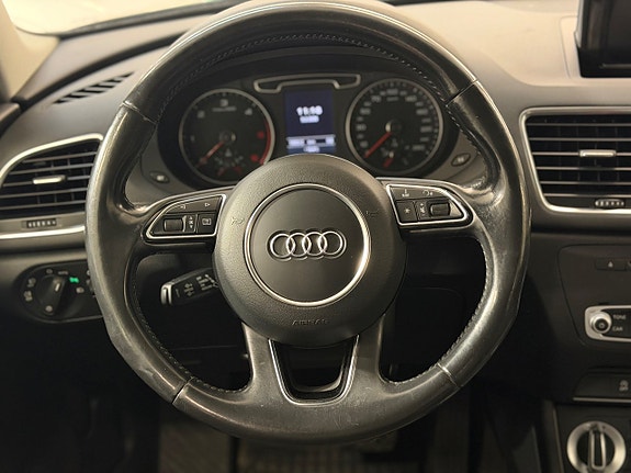 Audi Q3 11 of 14