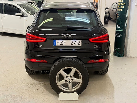 Audi Q3 13 of 14