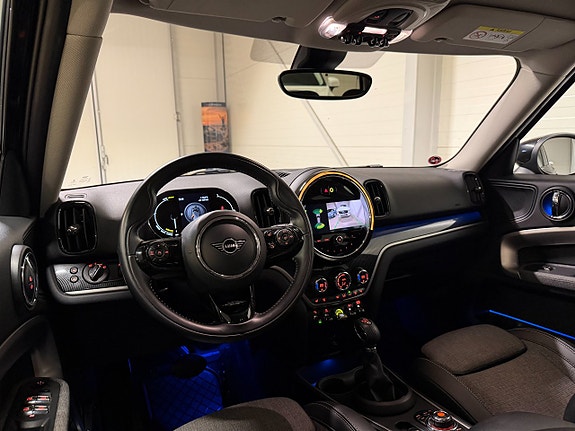 MINI Countryman Cooper SE 11 of 21