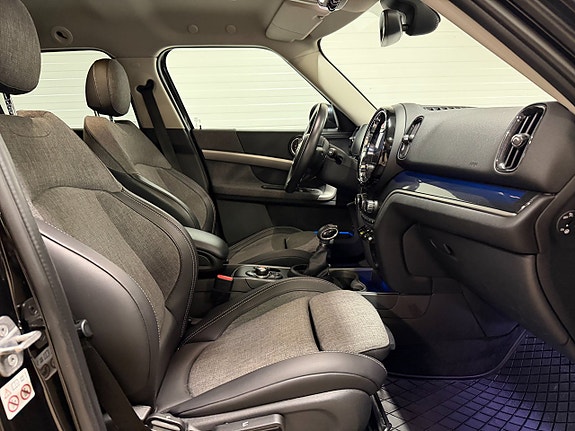 MINI Countryman Cooper SE 13 of 21