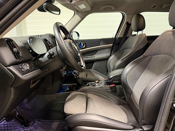 MINI Countryman Cooper SE 12 of 21