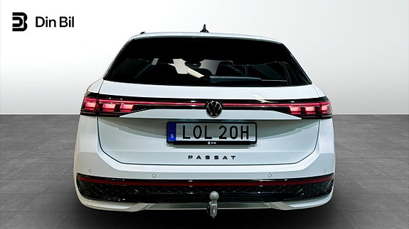 Volkswagen Passat 5 of 5