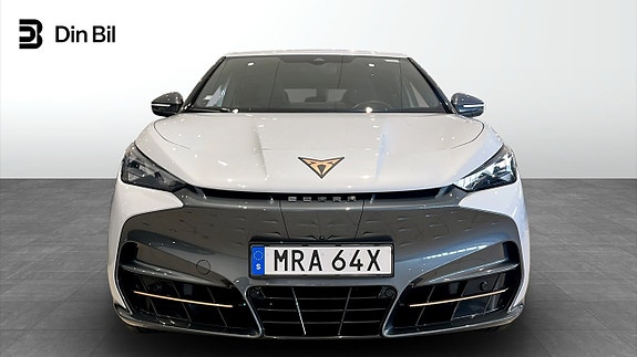 Cupra Tavascan 4 of 5