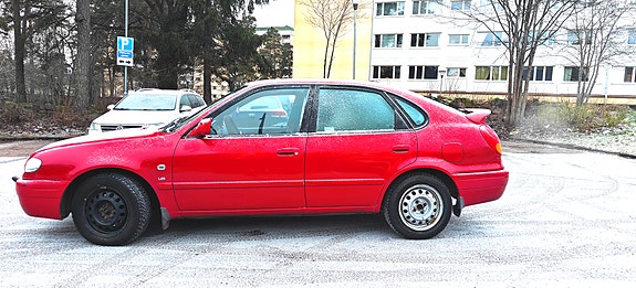 Toyota Corolla 4 of 9