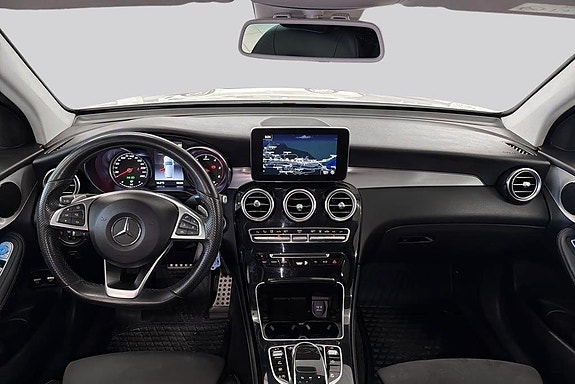 Mercedes-Benz GLC220 d 7 of 14