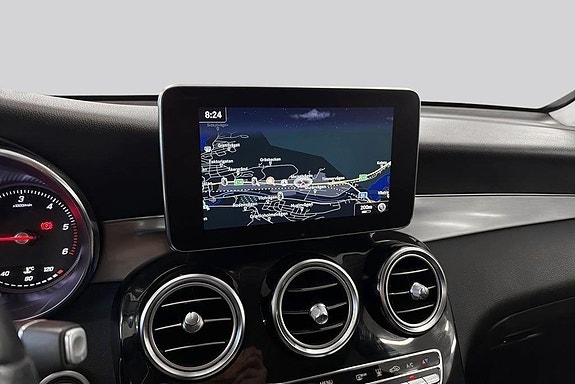Mercedes-Benz GLC220 d 11 of 14