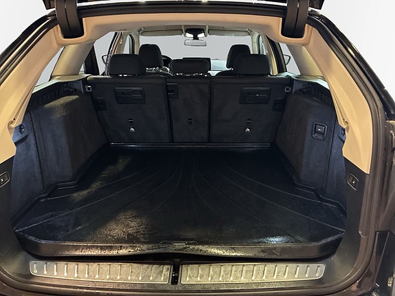 BMW 520d 14 of 18