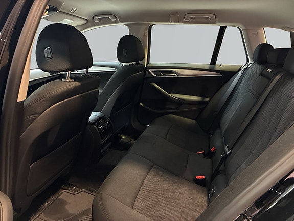 BMW 520d 8 of 18