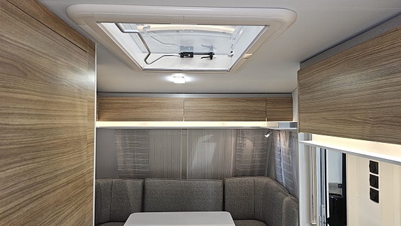 Adria Altea 502 UL Långbäddar 16 of 25