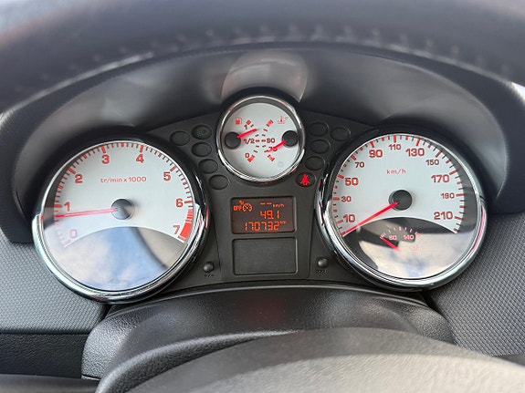 Peugeot 207 SW 18 of 18