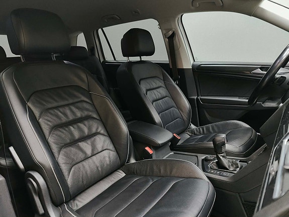 Volkswagen Tiguan Allspace 14 of 21
