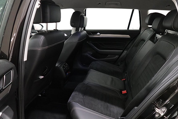 Volkswagen Passat 7 of 18