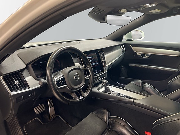 Volvo S90 7 of 18