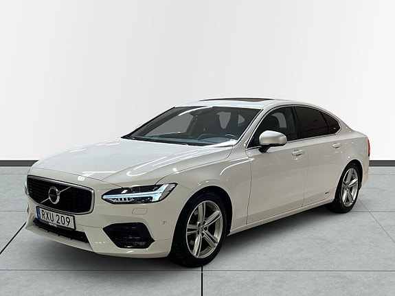 Volvo S90 17 of 18