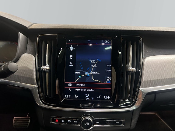 Volvo S90 11 of 18