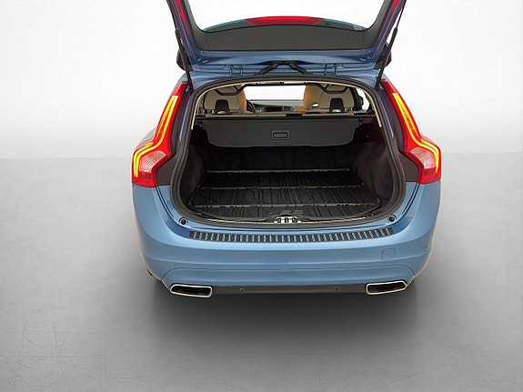 Volvo V60 25 of 29