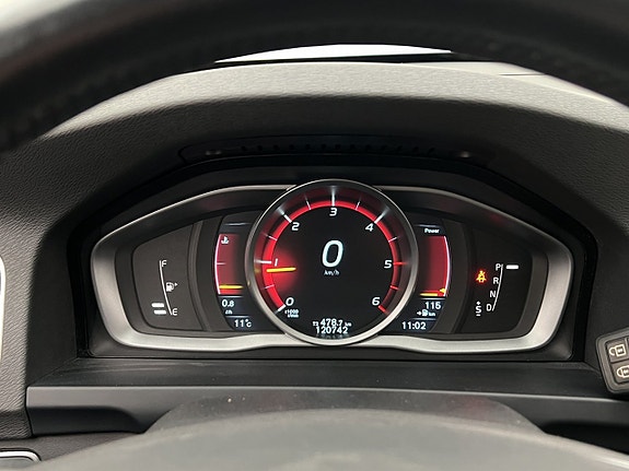 Volvo V60 13 of 29
