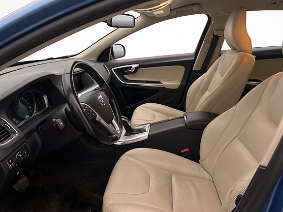 Volvo V60 9 of 29