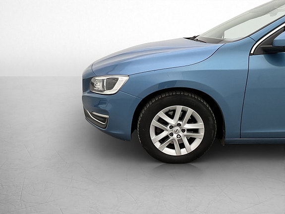 Volvo V60 28 of 29