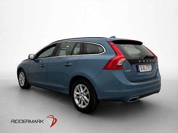 Volvo V60 4 of 5