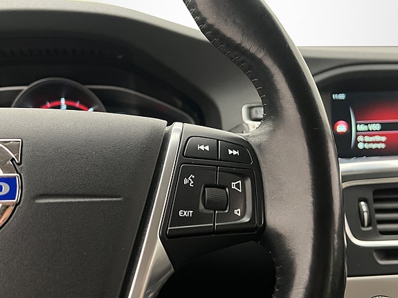 Volvo V60 14 of 29